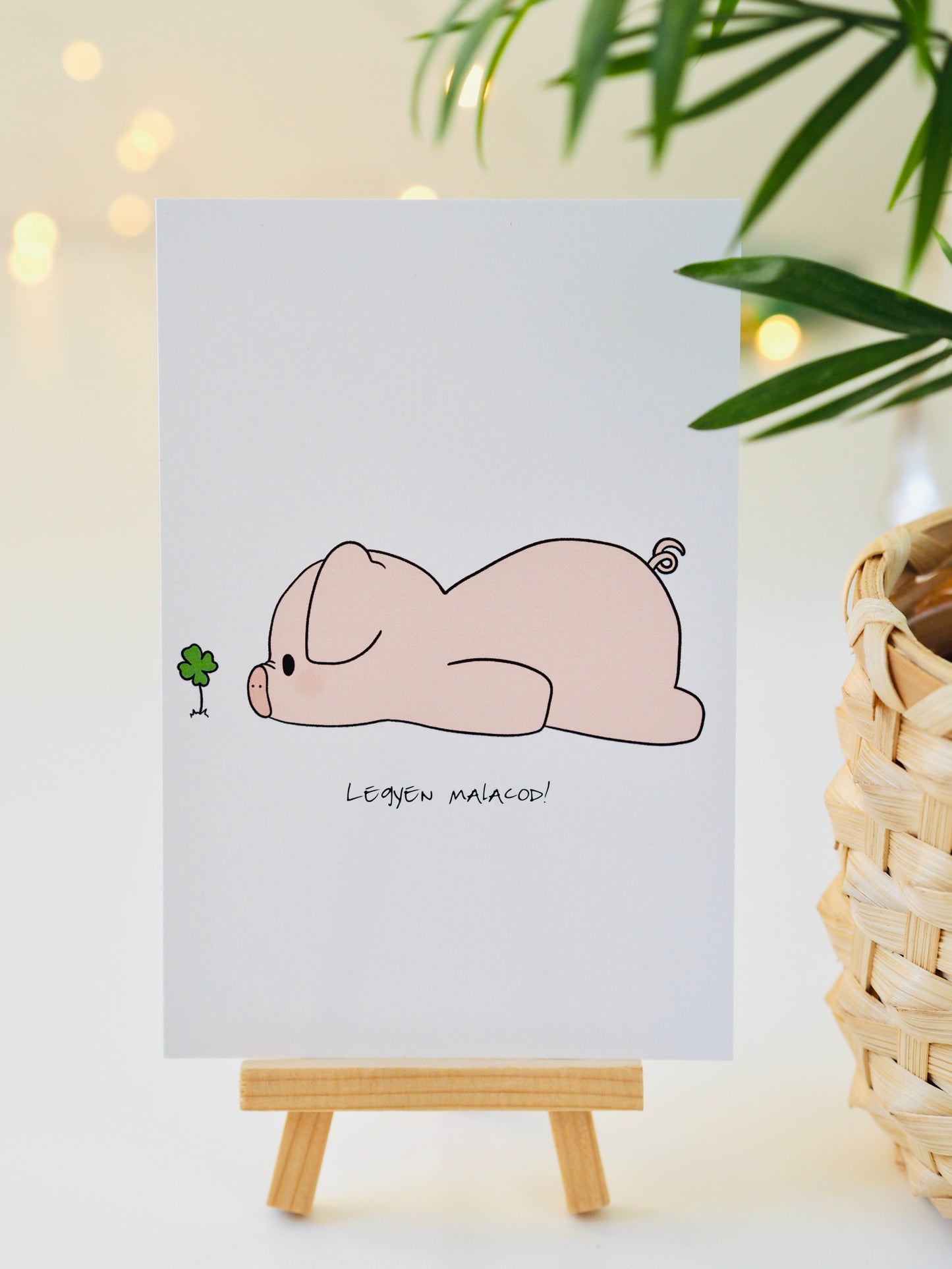 “Legyen malacod” képeslap