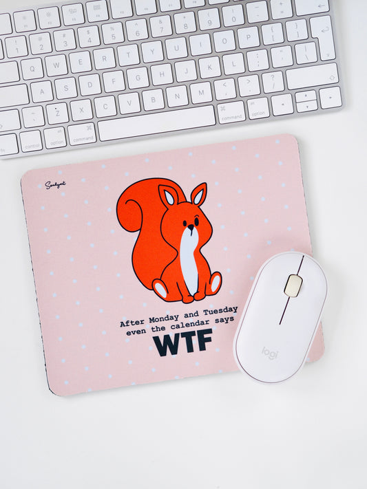 WTF, mókusos egérpad