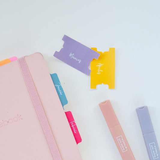 Hónapnév jelölő matrica